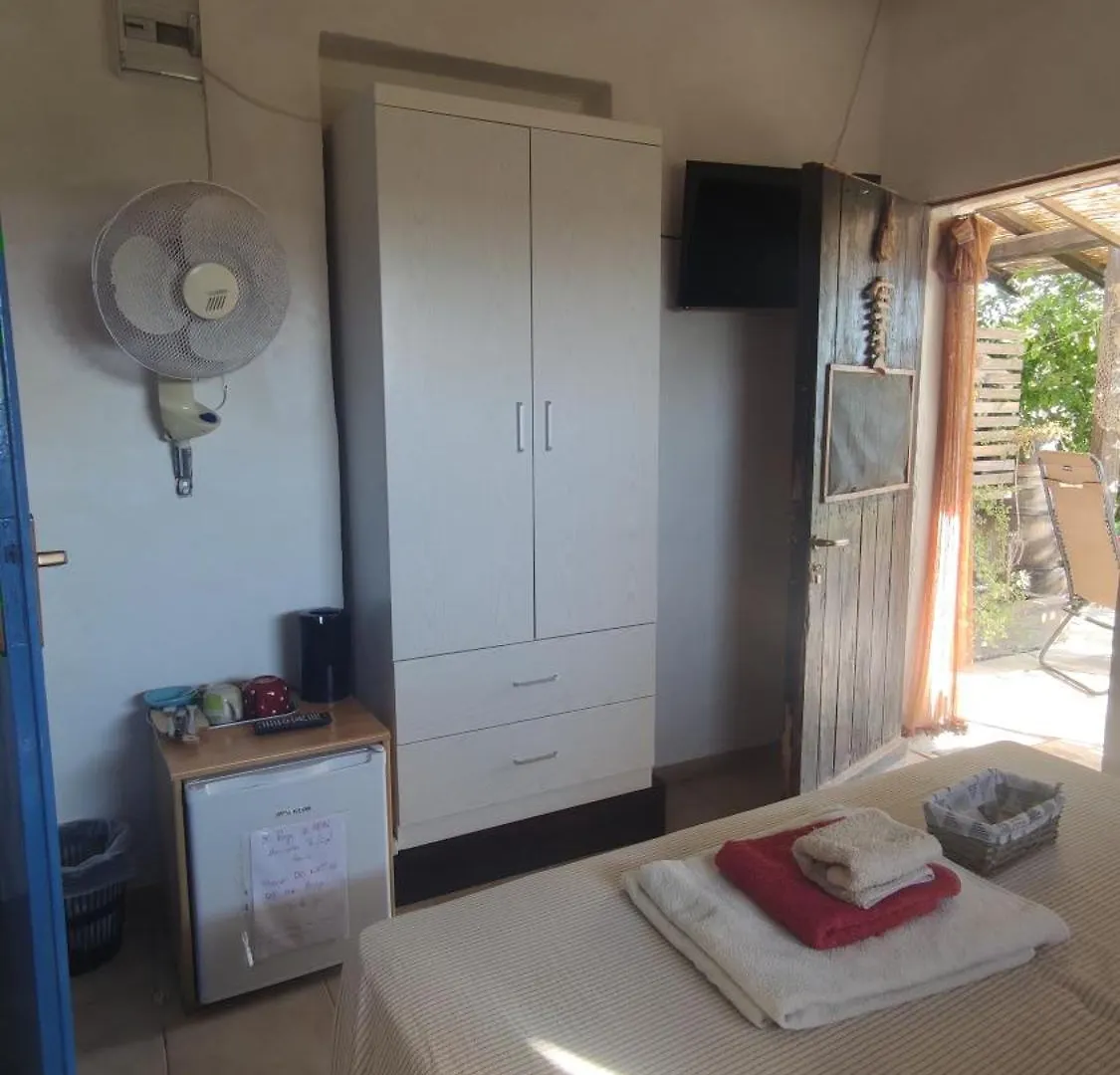 Sweet Old House Apartment Marsala Homestay